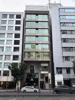 ≪表参道駅 徒歩2分｜2階・264.46㎡｜飲食相談可≫
