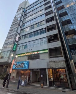 JR山手線新宿徒步5分外観