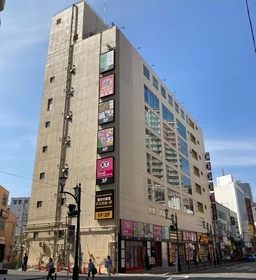 船橋駅より徒歩3分ドン・キホーテ船橋南口店のビル7階　2路線利用可能でアクセス良好な101.66坪のサービス店舗向け区画