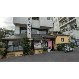 【豊洲駅⭐︎タワマン高級住宅エリア⭐︎ 2フロアの大きい蕎麦屋居抜き　【何業も可】外観