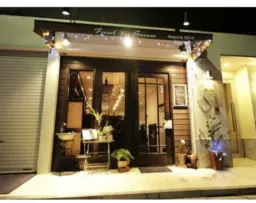 船橋駅徒歩4分★1階路面テナント人通りが多く視認性抜群の好立地！外観