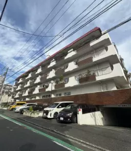 横浜駅 徒歩25分 駐車場あり 1F〈A・B号室〉 【飲食不可】外観