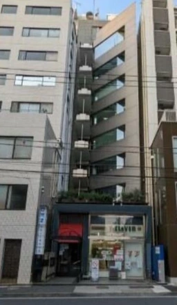 表参道駅 徒歩6分 B1F スケルトン物件 【何業も相談可】〇〇外観