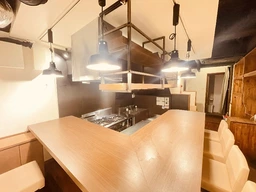 大山駅 徒歩4分 2F 現況:ダイニングバー 飲食居抜き物件 【何業も可】外観