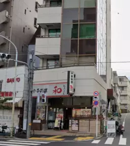 早稲田駅 徒歩5分◆理容室居抜き◆『早稲田通り』沿いのビル1階◆フリーレント1ヶ月付き◆そのまま利用で即開業可◆外観