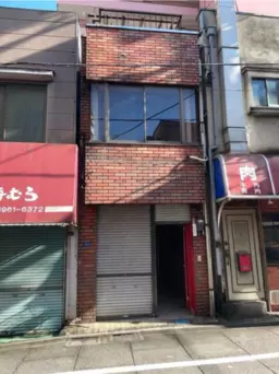 板橋区役所前駅 徒歩4分 商店街の1F〜3F スケルトン物件 【重飲食可】外観