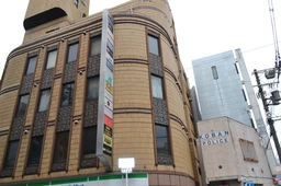 西中島南方駅 徒歩2分 3F 現況: 飲食居抜き物件 【飲食可】