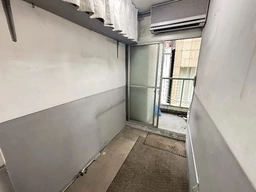 新橋駅 徒歩3分 4F 現況:事務所 その他居抜きなど物件 【何業も可】外観