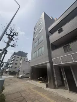 【UY0703】子安駅徒歩2分！開業院、塾、倉庫、サービス店舗におすすめ！複数路線！外観