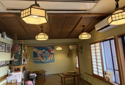 国道17号沿い、居酒屋居抜き外観