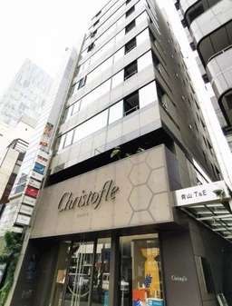 表参道駅徒歩3分　飲食不可
