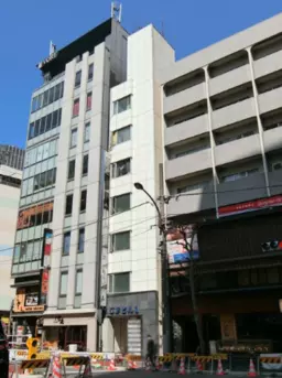 六本木駅 徒歩2分 5F 現況:クラブ・キャバクラ 飲食居抜き物件 【軽飲食可】外観