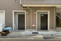 maisonST 101号室・102号室　JR高田馬場駅徒歩2分！1階・約10坪の美内装バー居抜き物件が出ました。外観