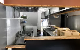青葉台駅 徒歩5分 1F〜2F 現況:ラーメン 飲食居抜き物件 【業種相談】