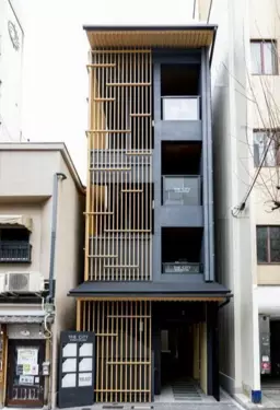 京都河原町駅 徒歩5分 木屋町通沿い 新築商業ビル 1Fスケルトン物件 【飲食可】外観