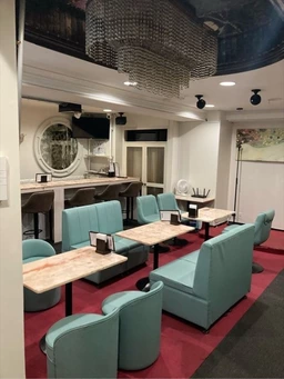 駒込駅から徒歩2分！カフェバーの居抜き物件！！外観