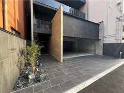 西大橋駅 徒歩6分 新町2丁目 1階路面店 スケルトン物件 【業種相談（軽飲食相談可】外観