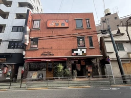 町屋駅 徒歩3分 2F 現況:焼肉 飲食居抜き物件 【何業も可】外観