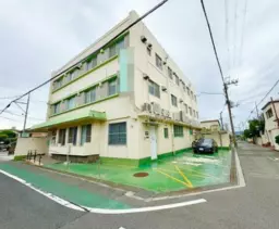 桜井駅 徒歩5分 駐車場あり 1F〜2F一括貸し整形外科居抜き物件 【飲食不可】外観