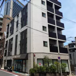 ≪【広尾 徒歩13分】日赤通り沿いの1階角地店舗｜カフェ居抜き相談可・飲食可≫