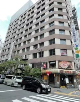 【軽飲食可】銀座駅 徒歩5分！ 3Fのスケルトン物件！