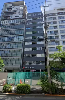 ≪【牛込神楽坂 徒歩1分】大久保通り沿いの居抜きバル｜店舗資産譲渡無償・専用階段有≫