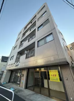 小岩駅 徒歩7分 1F スケルトン物件 【軽飲食可】柴又街道沿いに面する１階路面店。視認性◎詳細業種はご相談ください。外観
