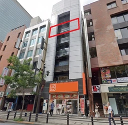 赤坂駅 徒歩2分／赤坂通りに面す／内装美麗の事務所仕様物件【軽飲食程度相談】