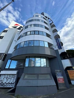 ◆神泉駅 徒歩6分 B1F 建物全面リニューアル【軽飲食可】◆外観