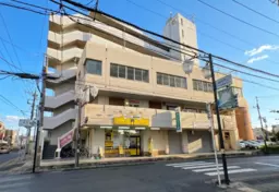 ★先行募集（入居可能日11/2～）★ みのり台駅 徒歩2分 1F路面店！【軽飲食・物販・店舗・事務所相談可！】外観