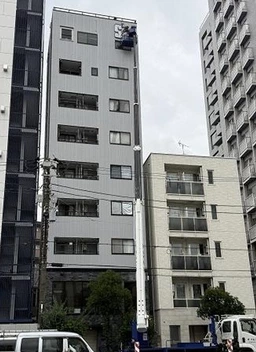 三ノ輪駅 徒歩2分 1F〜2F スケルトン物件 【軽飲食可】外観