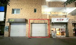 木場駅 徒歩4分／永代通り(上り)に面す／「東陽三丁目」交差点・バス停目の前【飲食相談】