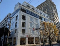 【HS0721】元町・中華街駅徒歩１分。飲食不可。物販の場合11:00～20:00まで。