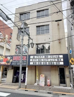 人通りの多い萩中商店街に面する好立地！カフェや各種スクールにも最適外観
