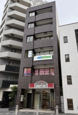 赤羽駅徒歩2分 1階 物販店居抜き(12245)外観