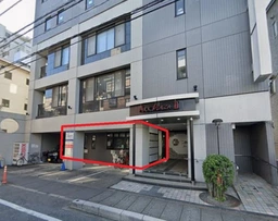 草加駅 徒歩4分／エアコンなど一部内装残置ある路面店【飲食不可】外観
