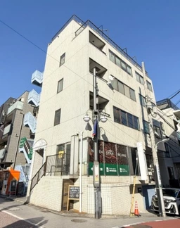北品川駅徒歩2分！視認性に優れた中1階店舗。【軽飲食程度相談】外観