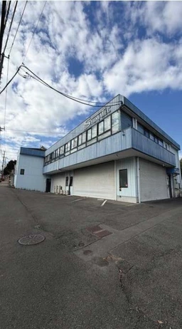 玉川学園前駅徒歩21分 賃料99万円 186.8坪 【飲食不可】外観