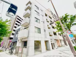 日暮里駅 徒歩4分 1F〜2F スケルトン物件 【業種相談】