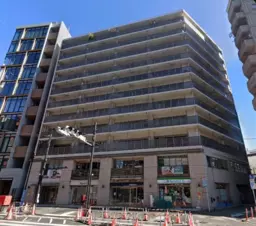 ≪【代々木 徒歩5分】明治通り沿いのスケルトン渡し｜軽飲食相談可≫