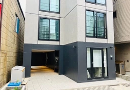 五反野駅 徒歩2分／五反野ふれあい通り沿いの路面店／サロン系入居中【軽飲食程度相談】外観