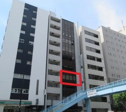 新宿御苑前駅 徒歩5分／靖国通りに面す／事務所仕様物件【飲食不可】