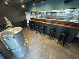 津久井浜駅 徒歩1分 1F 現況:ラーメン 飲食居抜き物件 【何業も可】外観