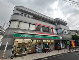 東向島駅 徒歩1分／改札から左に出てすぐ／1階にコンビニで利便性◎／事務所仕様物件【飲食不可】外観