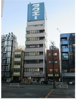 横浜駅北西口徒歩４分　不動産やサービス業態は相談可　外観