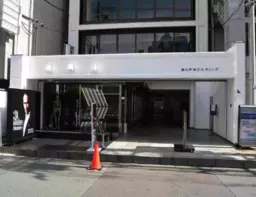 心斎橋駅 徒歩3分 心斎橋筋商店街近く 2F〈201号室〉事務所仕様物件 【飲食不可】