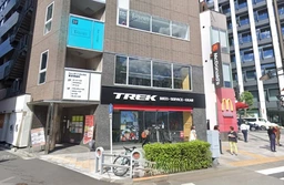 神保町駅 徒歩2分 1F〜2F スケルトン物件 【カフェ・サービス店舗・物販・美容系・相談可！】重飲食・風俗系はNG