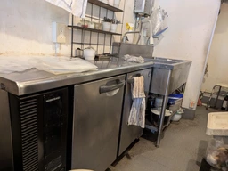 みどり台駅 徒歩4分 1F飲食居抜き物件外観