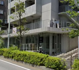 代々木上原駅 徒歩6分◆『井の頭通り』沿い路面店◆コンクリ打ちっ放しのデザイナーズマンション◆業種要相談◆