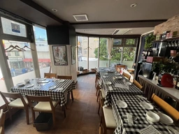 川崎駅 徒歩5分 2F 現況:スペイン料理 飲食居抜き物件 【何業も可】